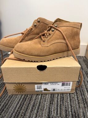 UGG Suede Lace-Up Ankle Boots in Chestnut